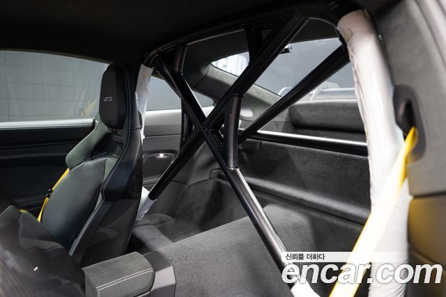 Porsche 911 2026 — photo 11
