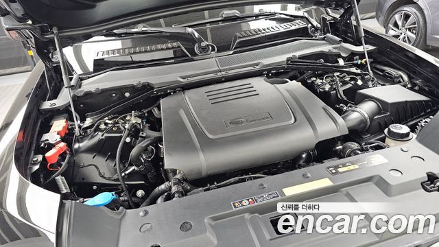 Land Rover Defender 2025 — photo 6