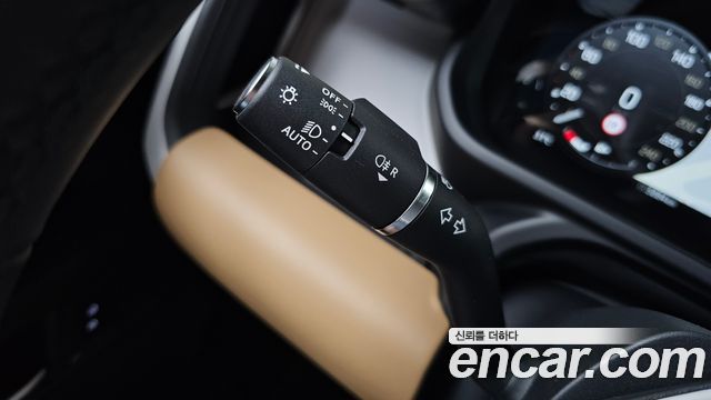 Land Rover Defender 2025 — photo 29