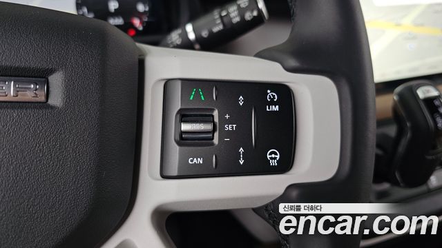 Land Rover Defender 2025 — photo 34