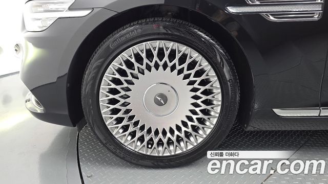 Genesis G90 2019 — photo 7