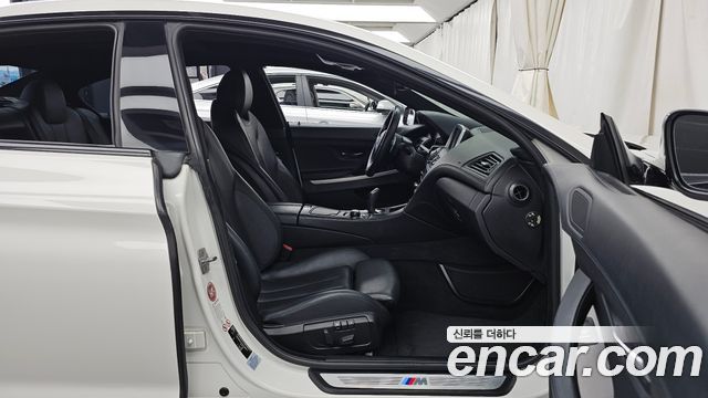 BMW 6-Series 2014 — photo 11
