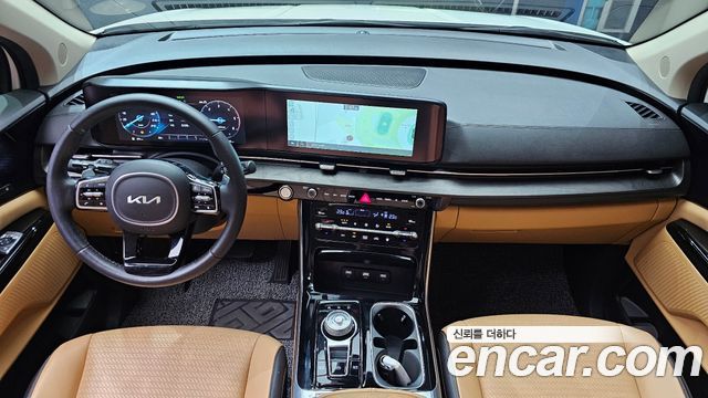 Kia Canival 2023 — photo 10