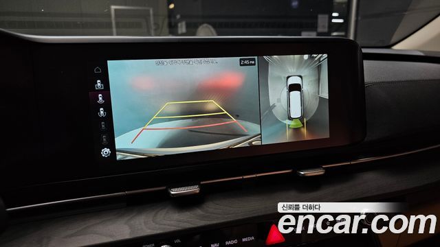 Kia Canival 2023 — photo 21