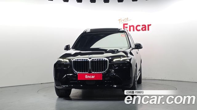 BMW X7 2025 — photo 3