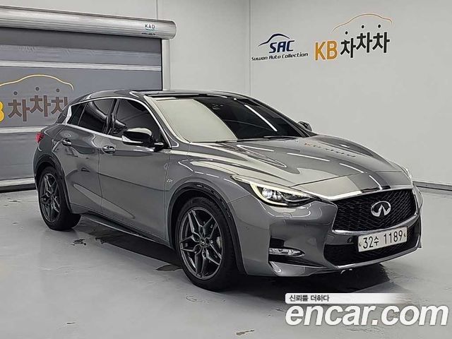 Infiniti Q30 2019 — photo 4