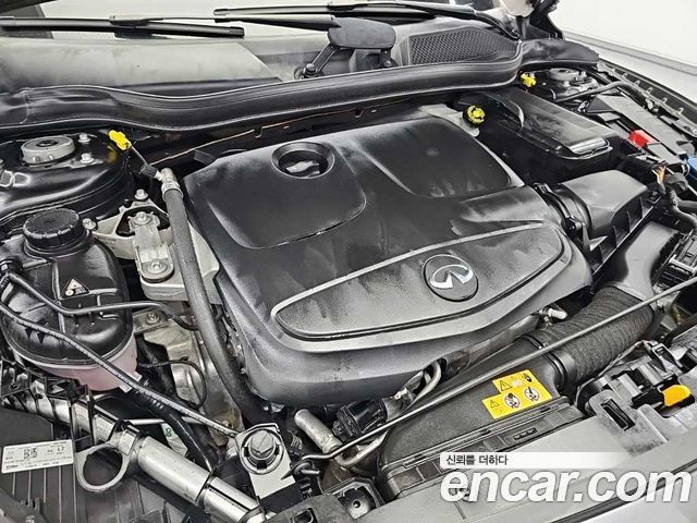 Infiniti Q30 2019 — photo 5