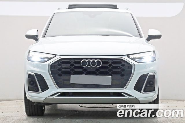 Audi Q5 2021 — photo 3