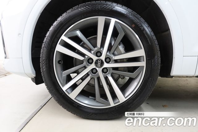 Audi Q5 2021 — photo 5