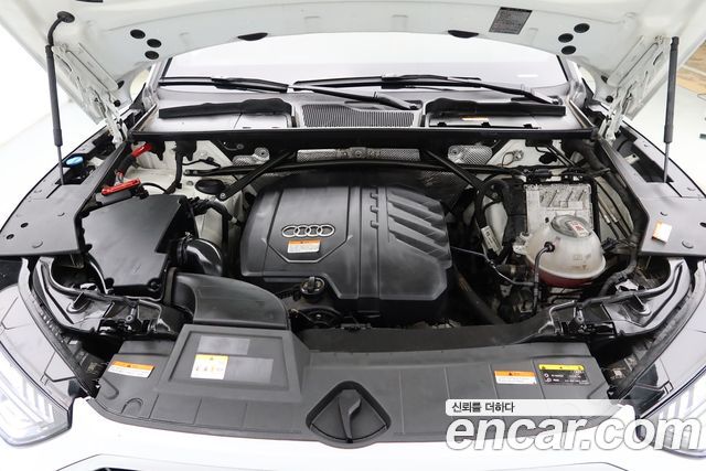 Audi Q5 2021 — photo 6