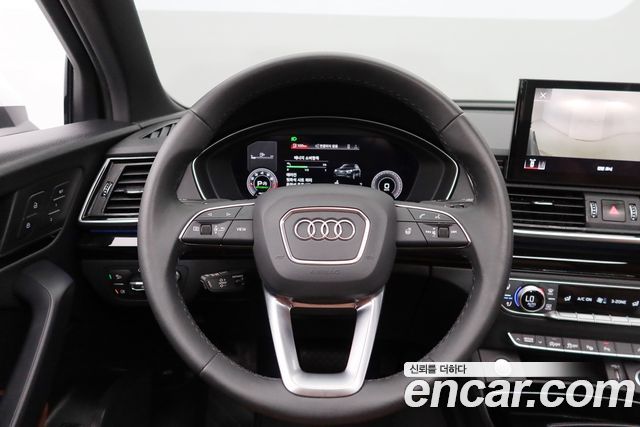 Audi Q5 2021 — photo 13
