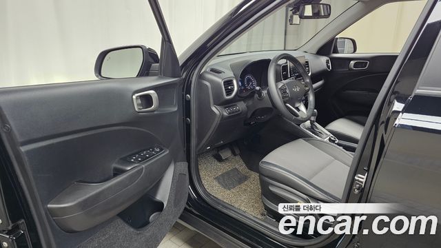Hyundai Venue 2020 — photo 13