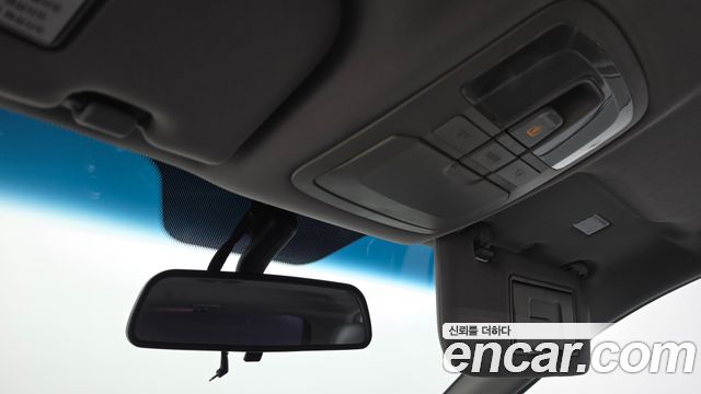 KG Mobility KORANDO 2014 — photo 25