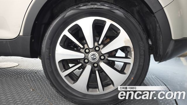 KG Mobility KORANDO 2014 — photo 7