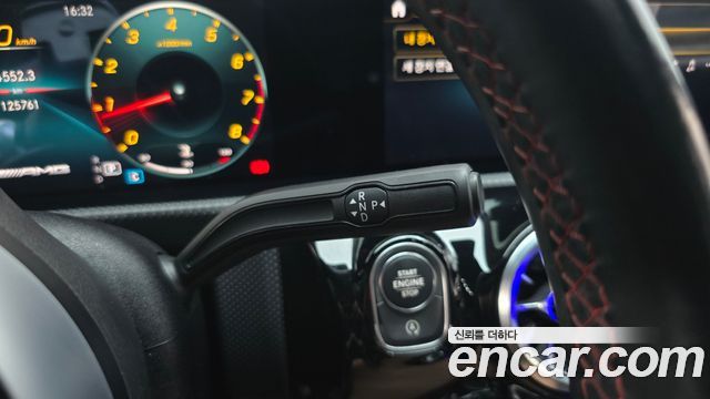 Mercedes-Benz A-Class 2021 — photo 12