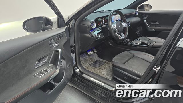 Mercedes-Benz A-Class 2021 — photo 13