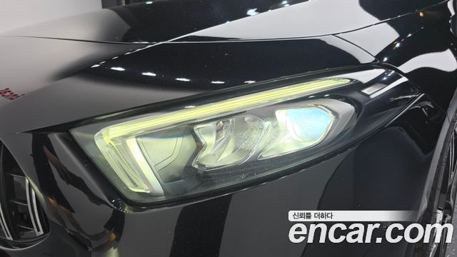 Mercedes-Benz A-Class 2021 — photo 8