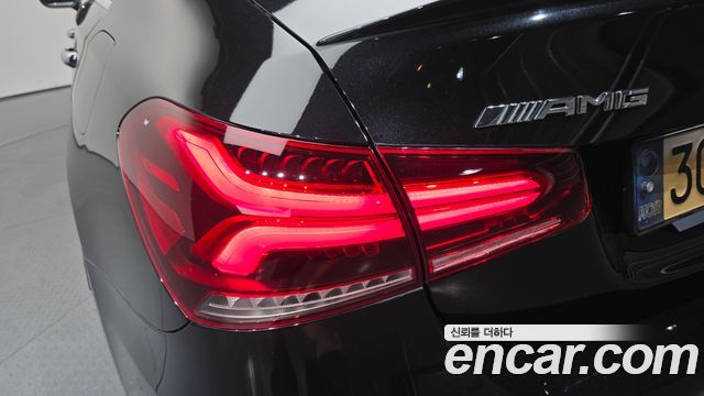Mercedes-Benz A-Class 2021 — photo 9