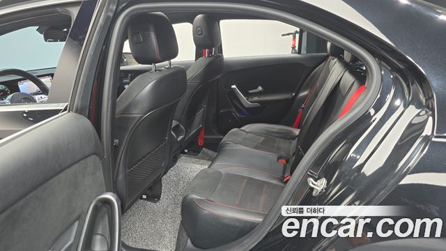 Mercedes-Benz A-Class 2021 — photo 16