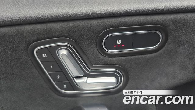 Mercedes-Benz A-Class 2021 — photo 30