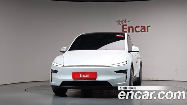 Tesla Model Y 2026 — photo 3