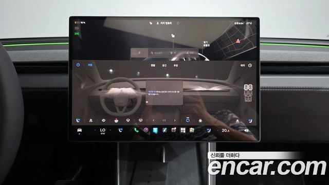 Tesla Model Y 2026 — photo 20