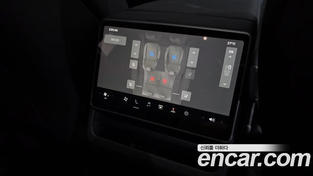 Tesla Model Y 2026 — photo 29