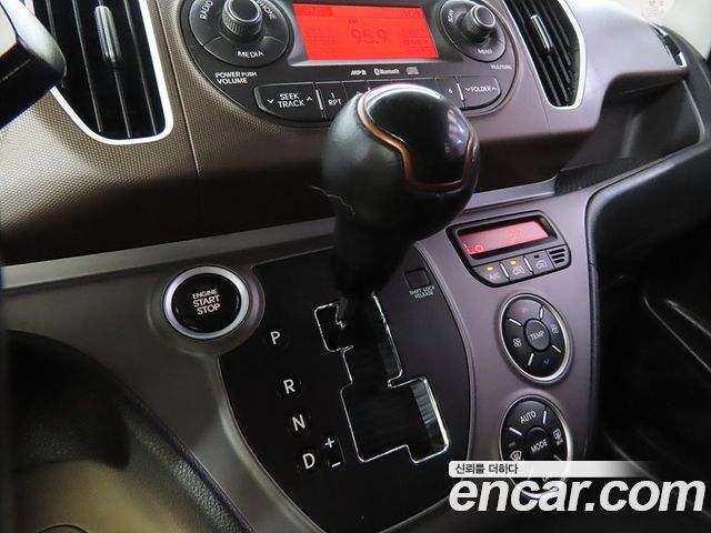 Kia RAY 2017 — photo 11