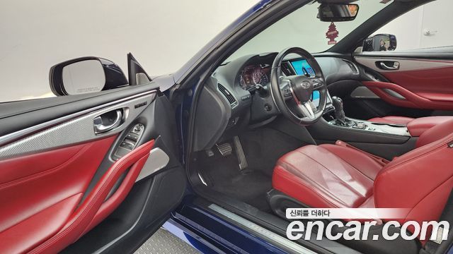 Infiniti Q60 2018 — photo 13