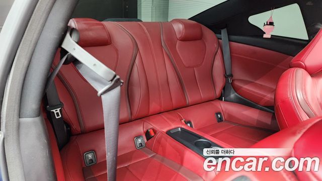 Infiniti Q60 2018 — photo 17