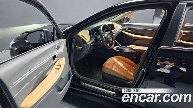 Hyundai Sonata 2020 — photo 13