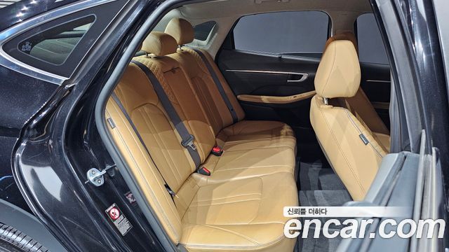 Hyundai Sonata 2020 — photo 16