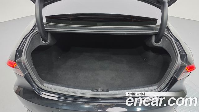 Hyundai Grandeur 2022 — photo 20