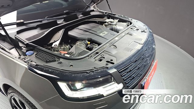 Land Rover Range Rover 2023 — photo 6