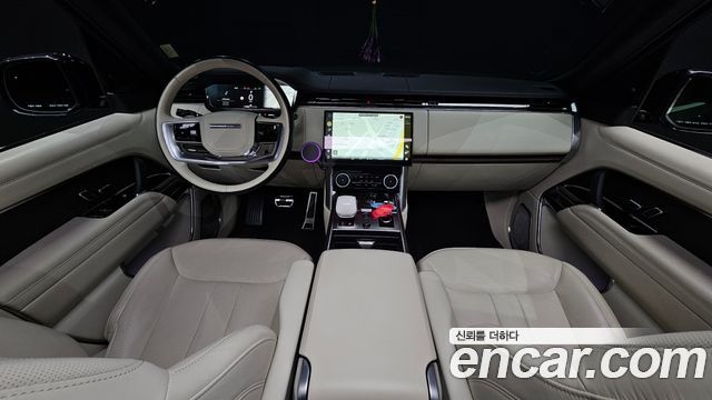 Land Rover Range Rover 2023 — photo 7