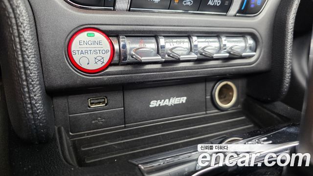 Ford Mustang 2017 — photo 29