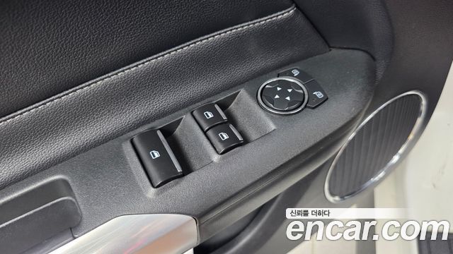Ford Mustang 2017 — photo 30