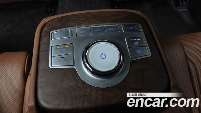Genesis G80 2024 — photo 25