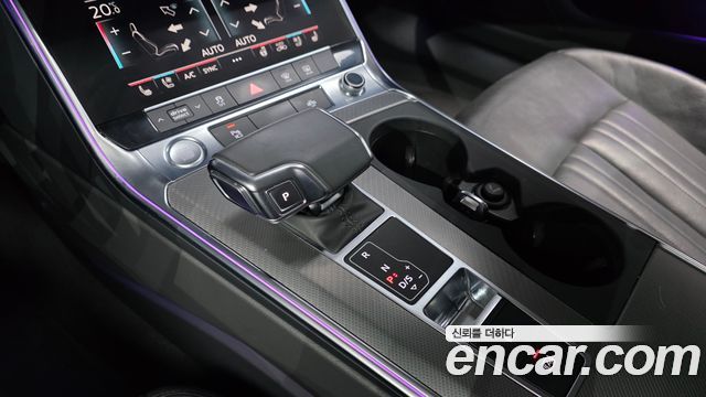 Audi A6 2020 — photo 12