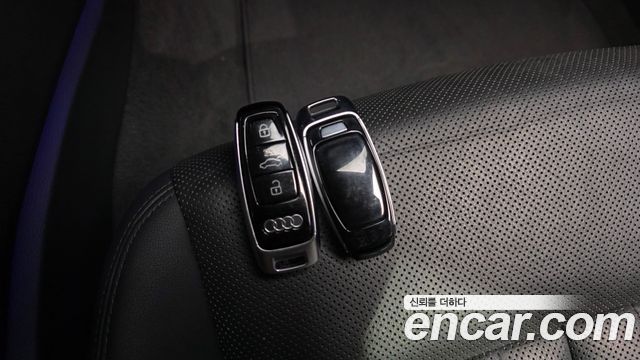 Audi A6 2020 — photo 21