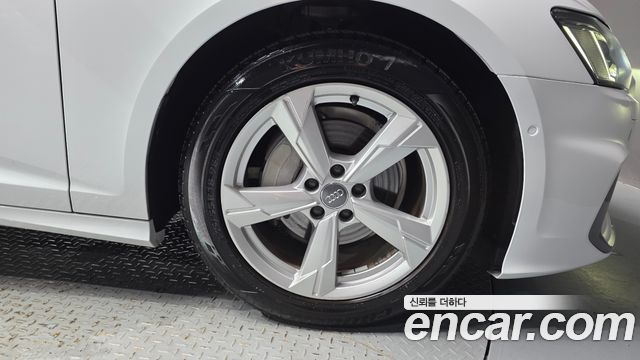 Audi A6 2020 — photo 7