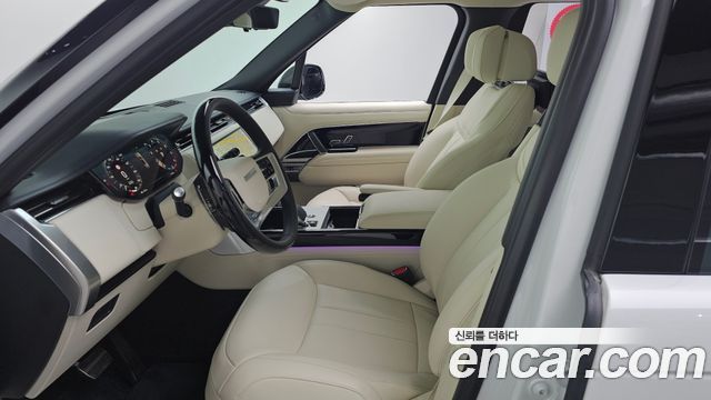 Land Rover Range Rover 2026 — photo 3