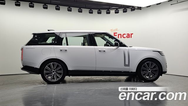 Land Rover Range Rover 2026 — photo 5