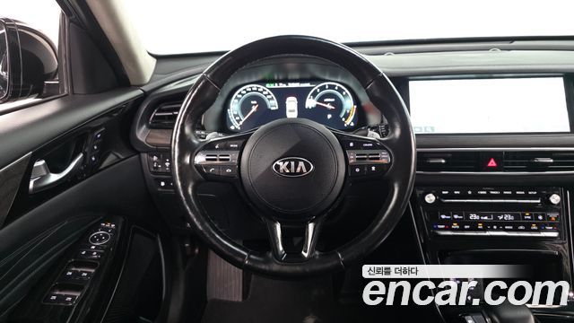 Kia K7 2020 — photo 12
