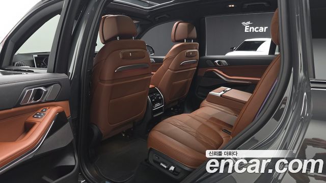 BMW X7 2026 — photo 17
