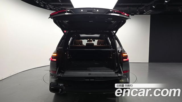 BMW X7 2026 — photo 34