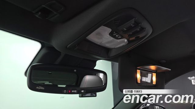 Chevrolet Korea Trailblazer 2023 — photo 24