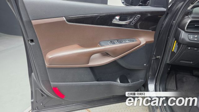 Kia Sorento 2016 — photo 14
