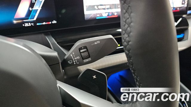 BMW 5-Series 2024 — photo 26