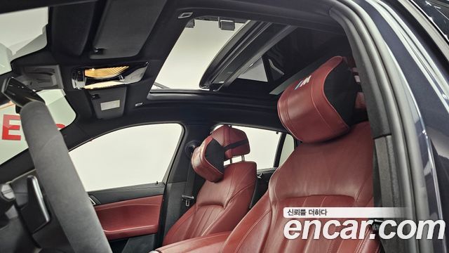 BMW X6 2021 — photo 23